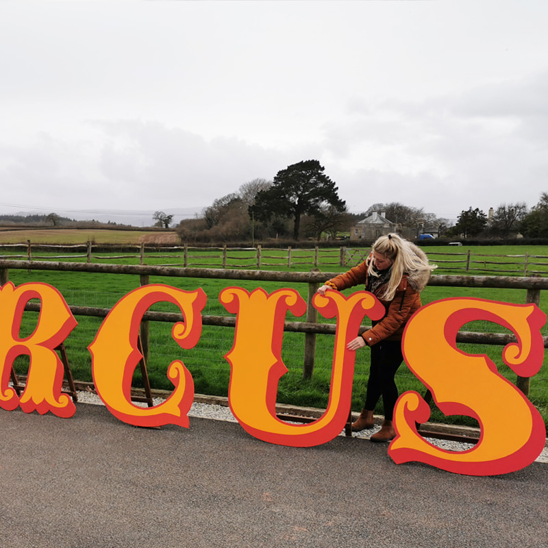 FOR SALE CIRCUS 4ft Freestanding Wooden Letters 4